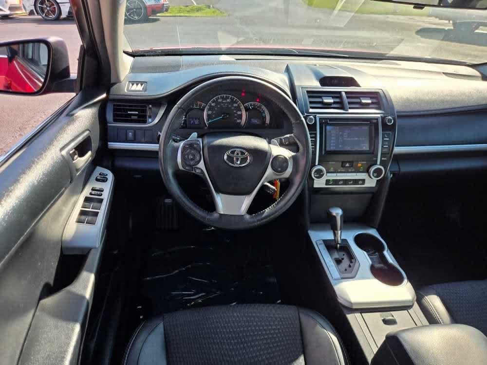 Used 2012 Toyota Camry SE with VIN 4T1BF1FK8CU586400 for sale in North Pekin, IL