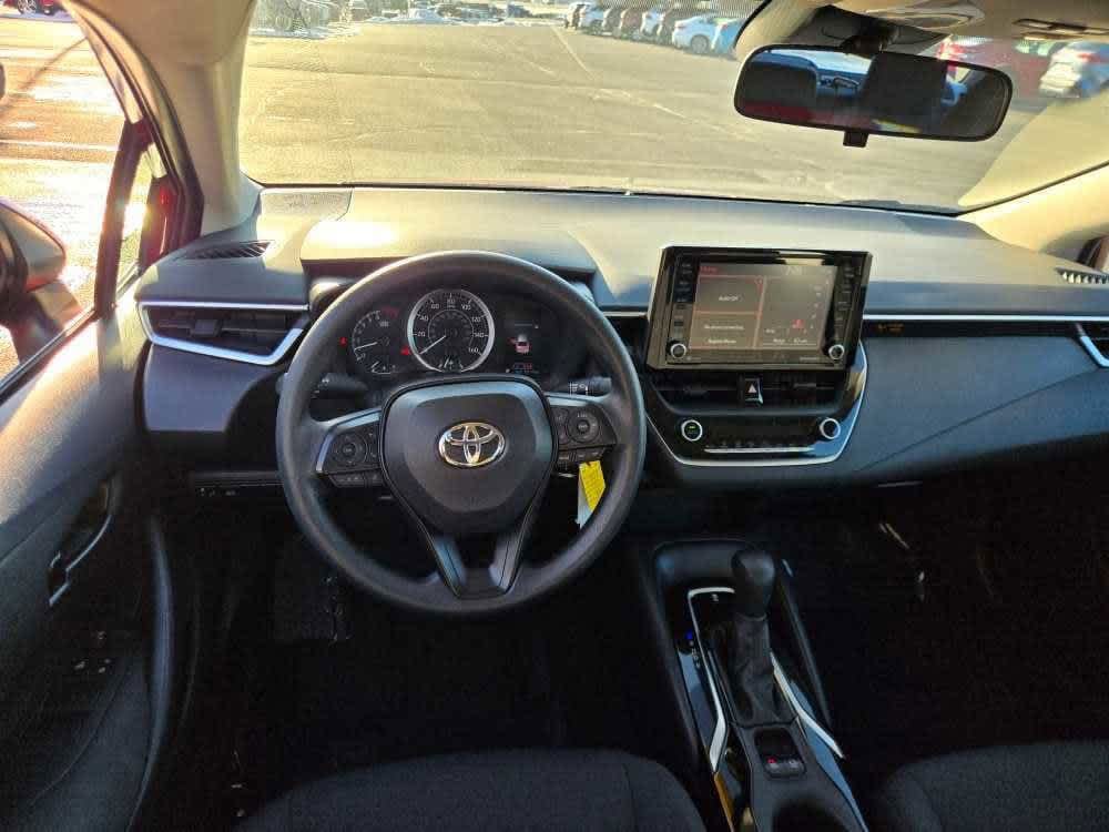 Certified 2022 Toyota Corolla LE with VIN 5YFEPMAE4NP326996 for sale in North Pekin, IL