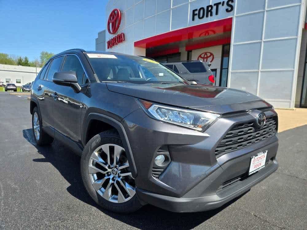 2020 Toyota RAV4 SUV 
