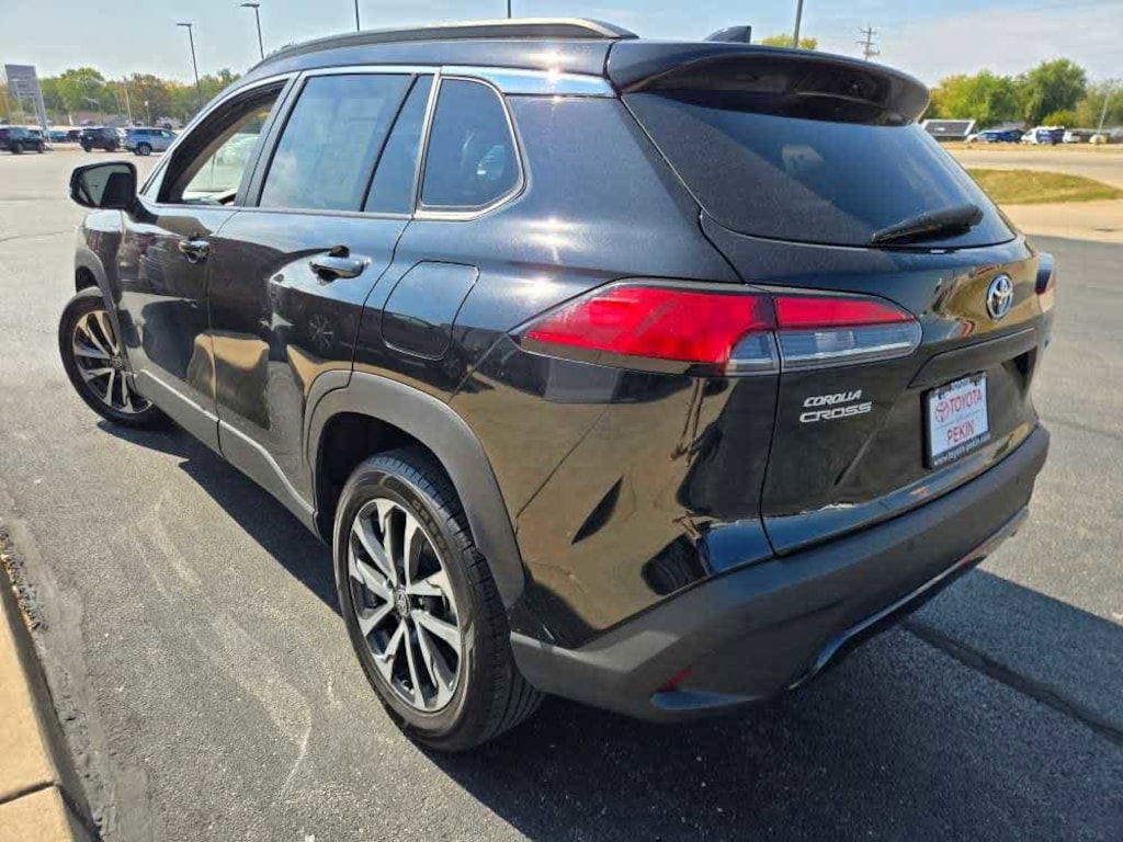 Certified 2024 Toyota Corolla Cross XLE SUV