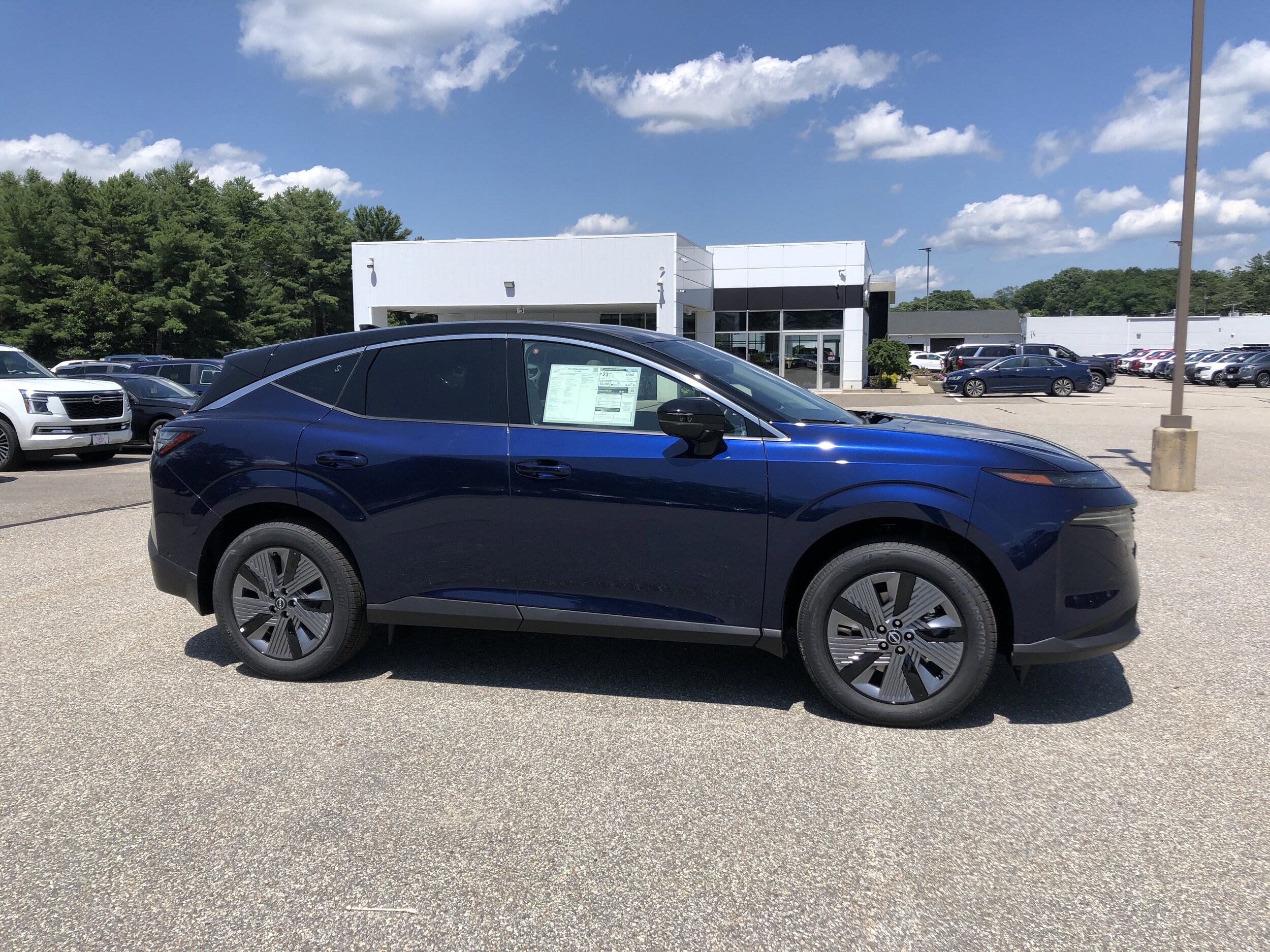 2025 Nissan Murano SL photo 4