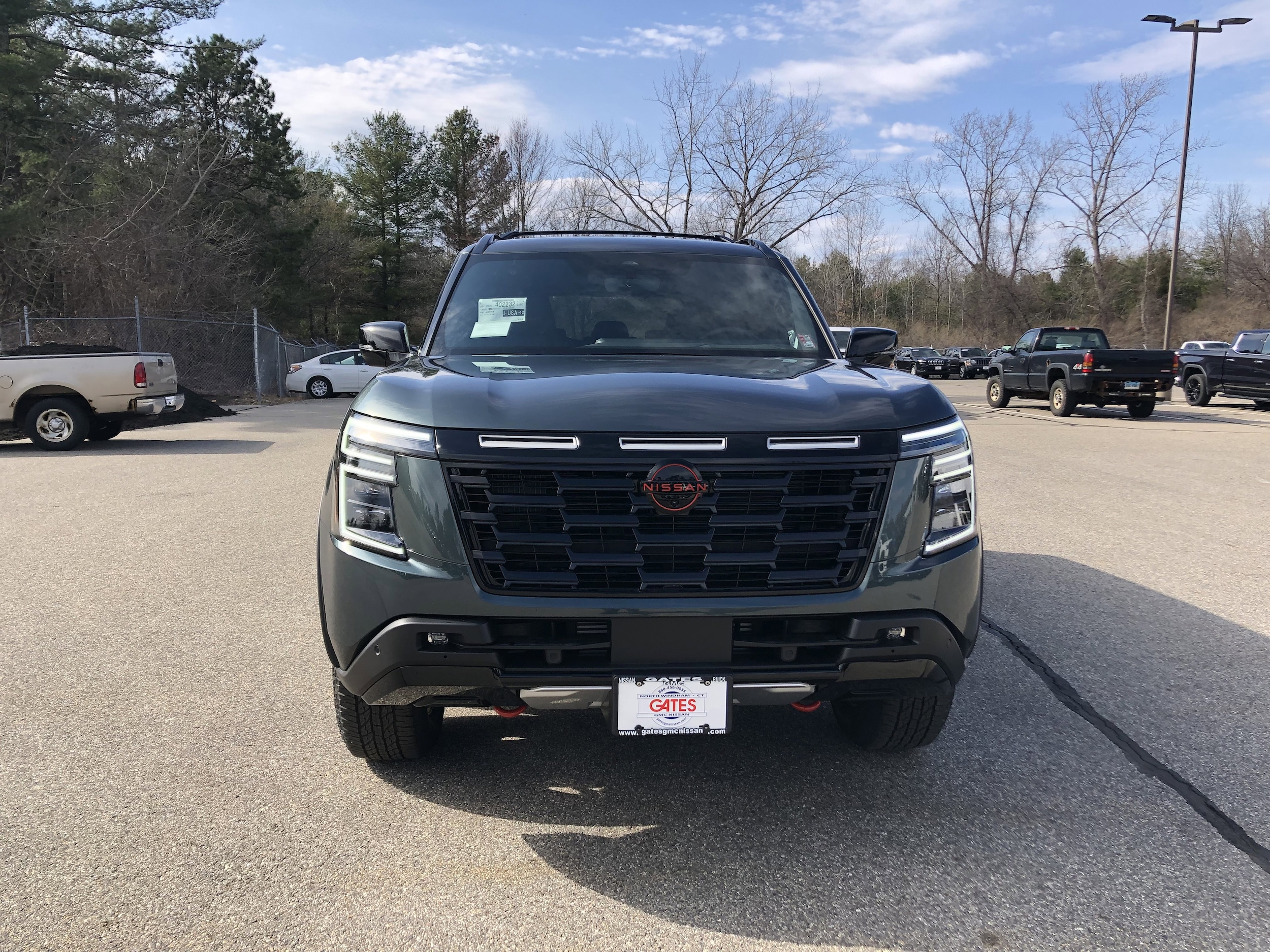 2025 Nissan Armada photo 2