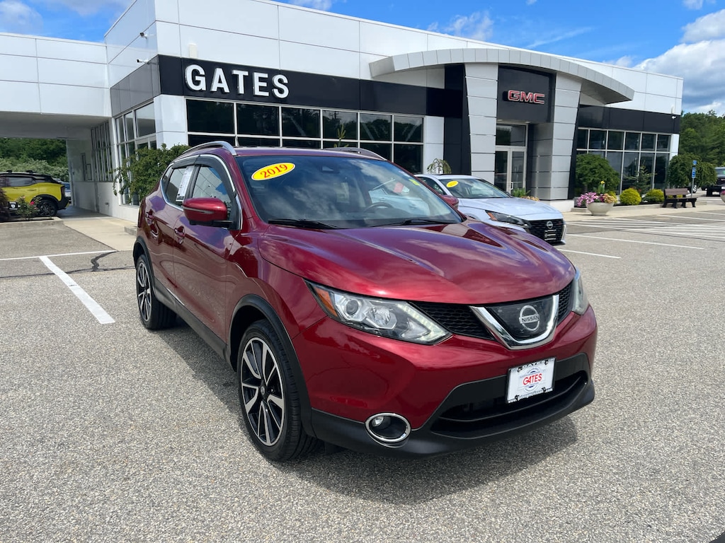 Used 2019 Nissan Rogue Sport SL SUV
