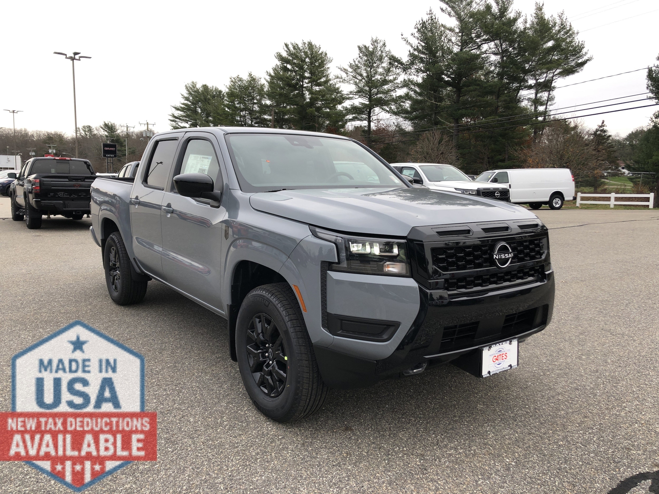 2026 Nissan Frontier SV's photo