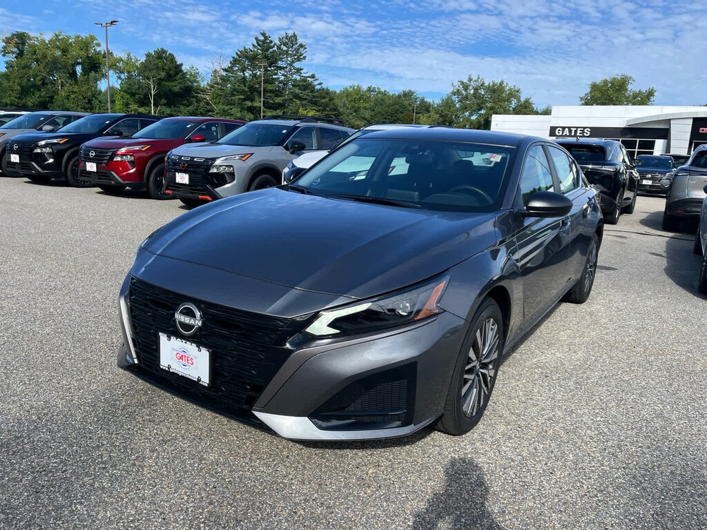New 2026 Nissan Altima SV Sedan