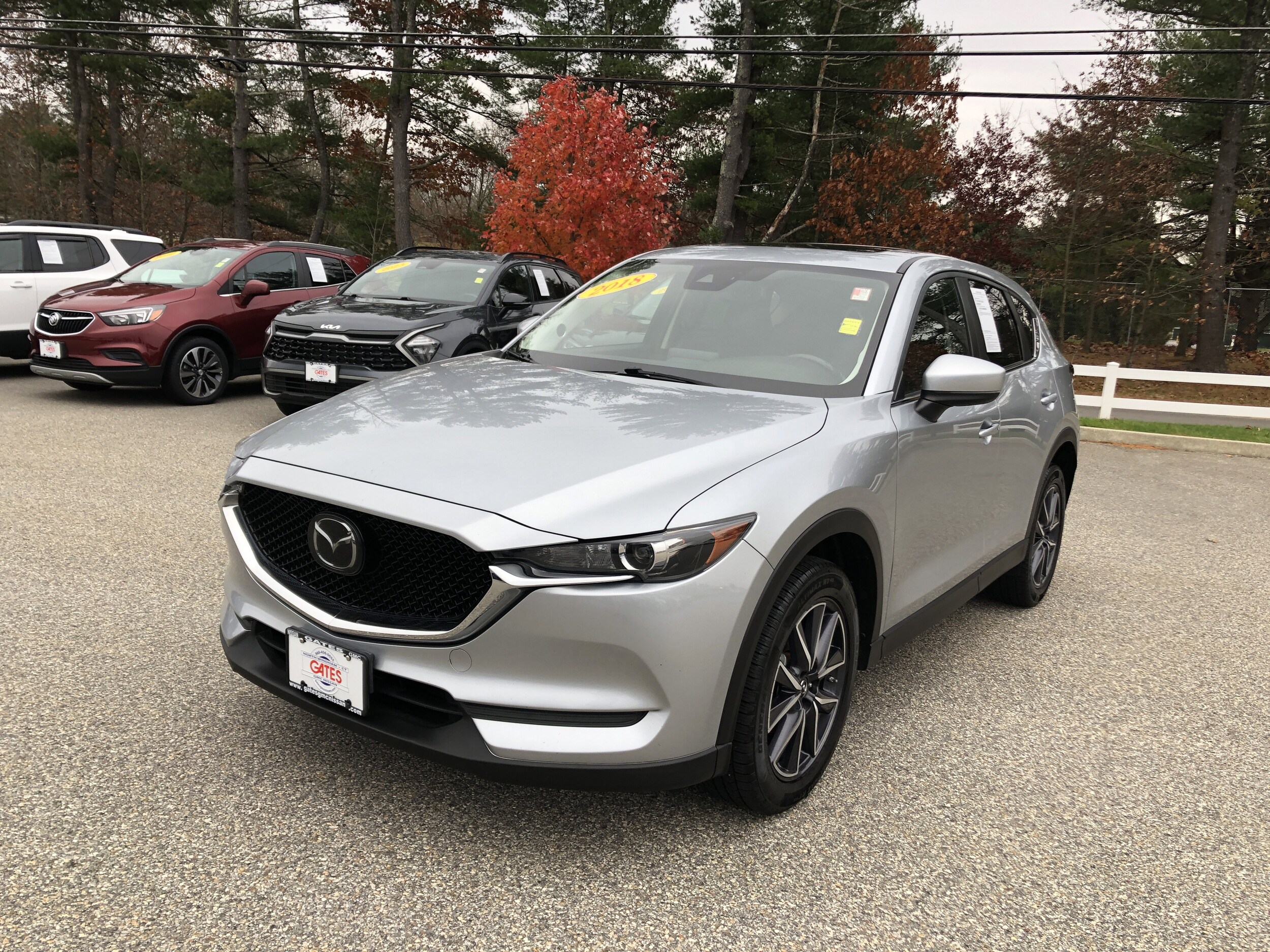 2018 Mazda CX-5 Touring photo 2
