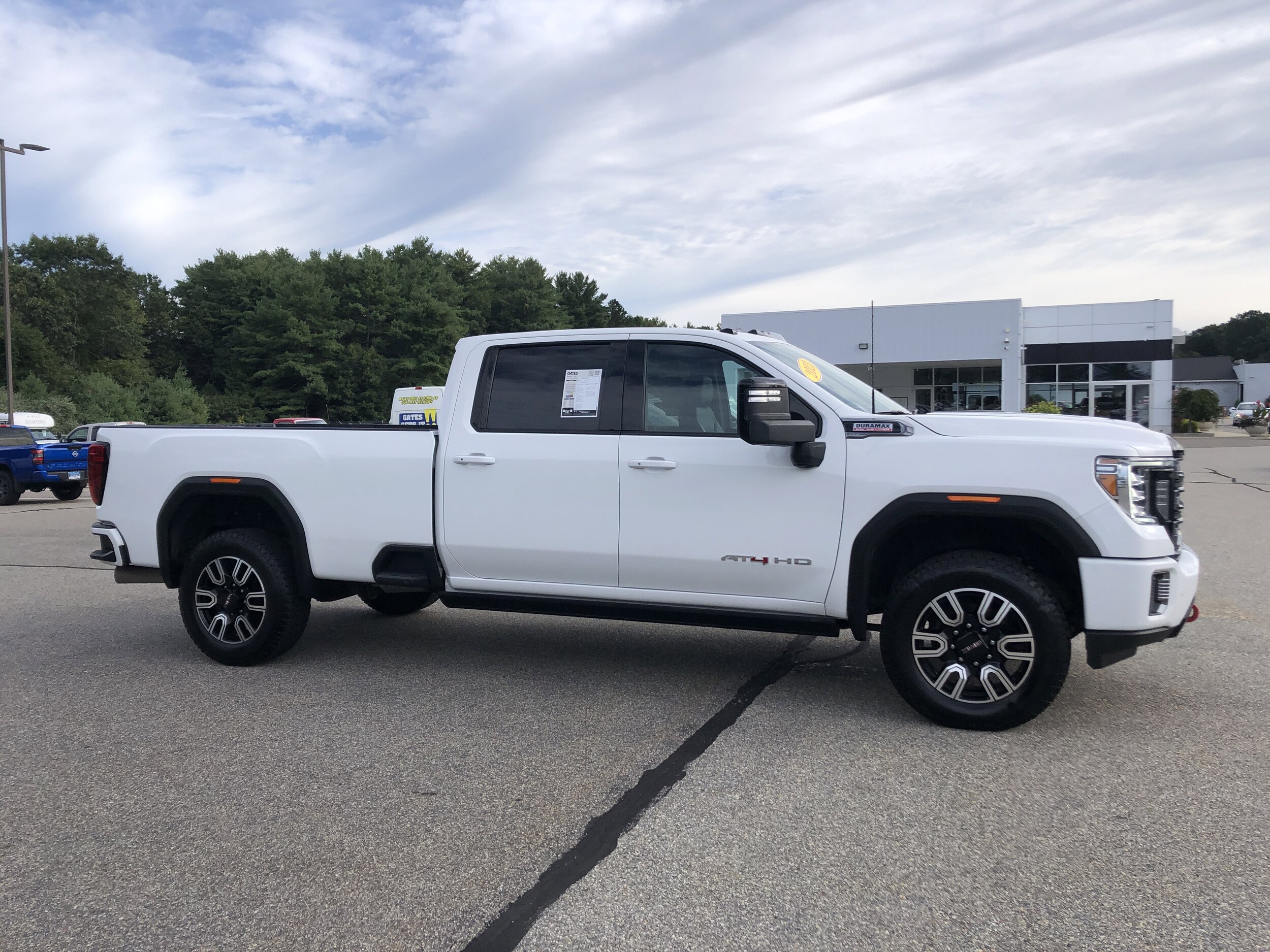 2023 Gmc Sierra 3500 HD AT4 photo 4