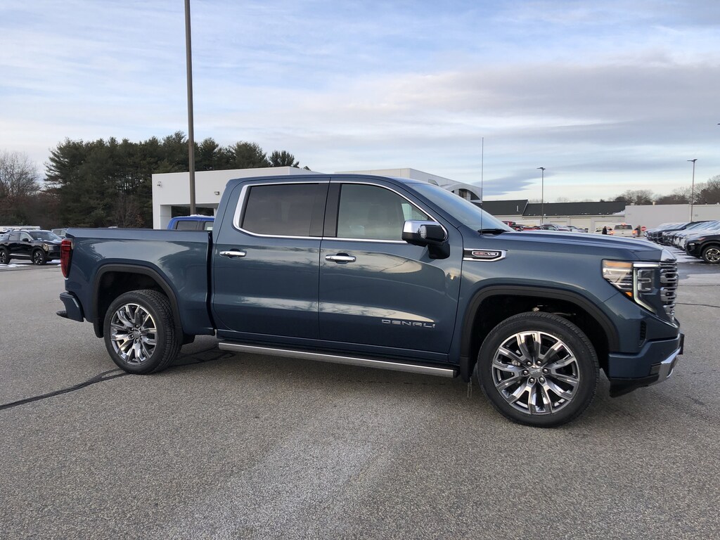 New 2026 GMC Sierra 1500 Denali Truck Crew Cab