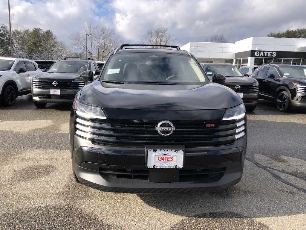 New 2026 Nissan Kicks SR SUV