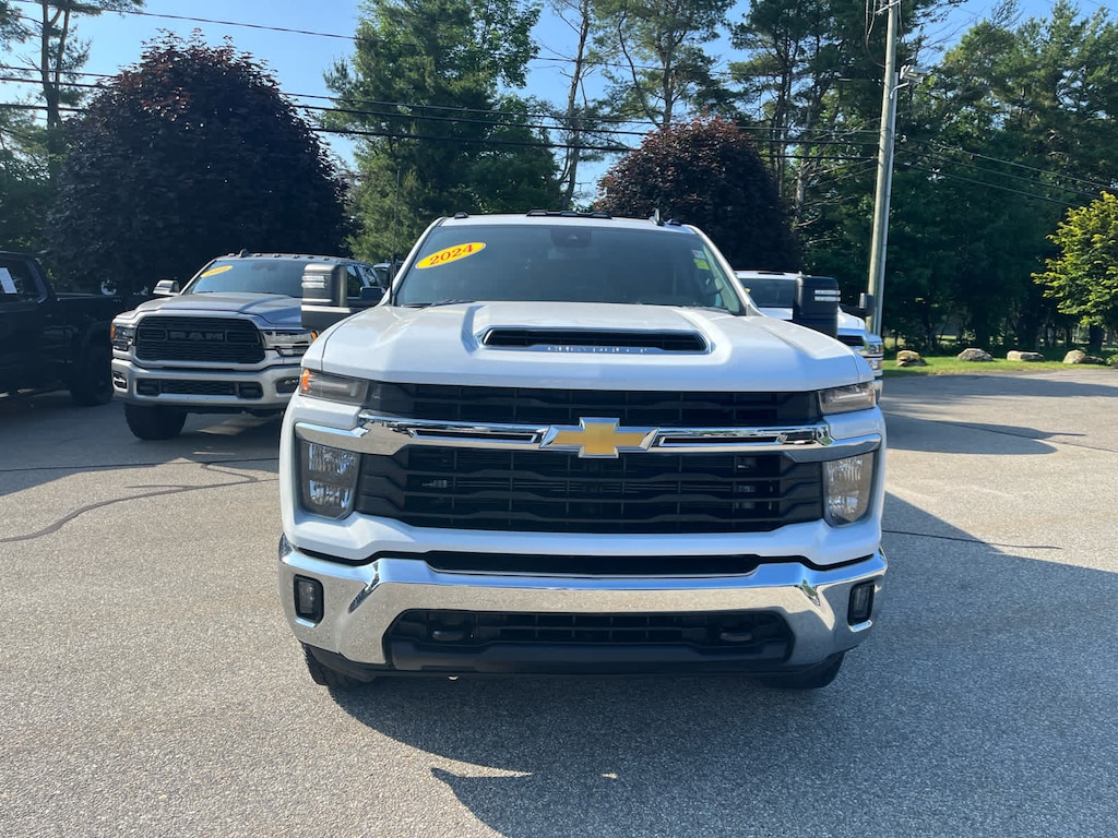 Used 2024 Chevrolet Silverado 2500HD LT 4WD Crew Cab 159 Truck