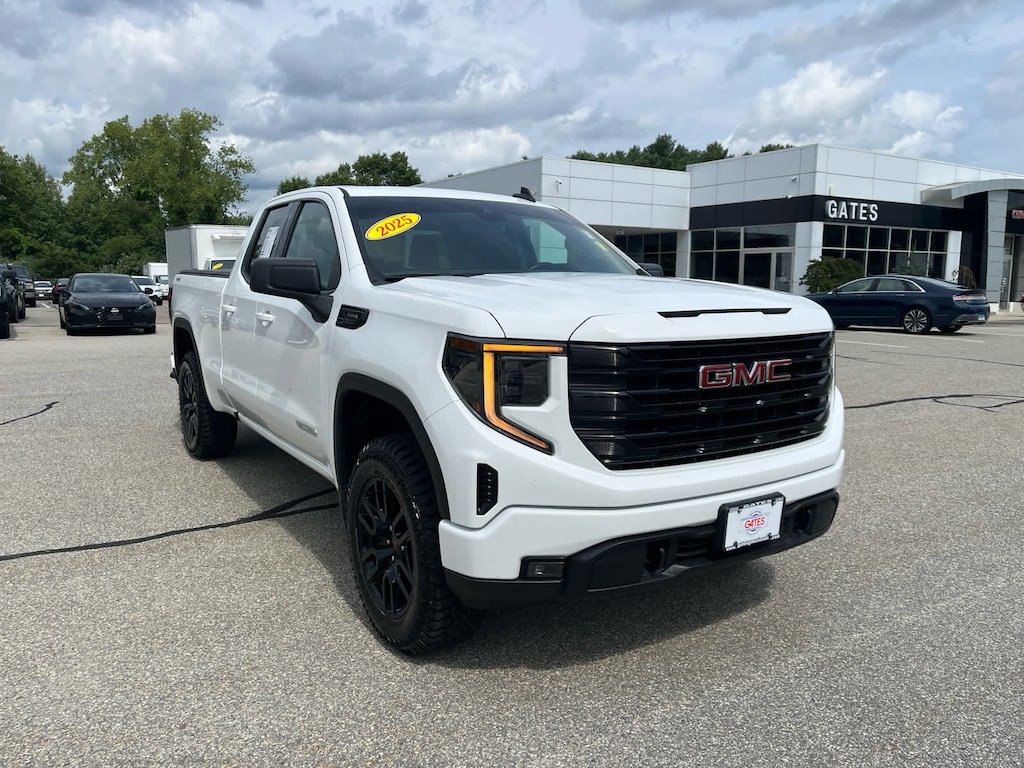 Used 2025 GMC Sierra 1500 Elevation 4WD Double Cab 147 Truck