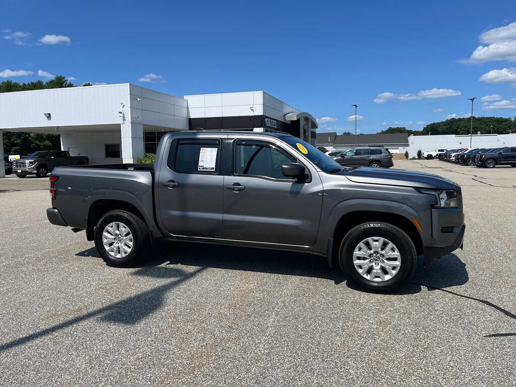 Used 2022 Nissan Frontier SV Crew Cab 4x4 Auto Truck