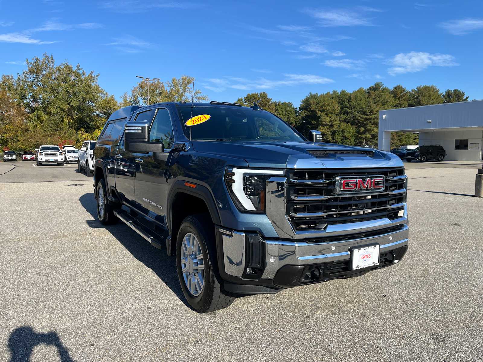 2024 GMC Sierra 2500HD SLT 4WD Crew Cab 159 Truck
