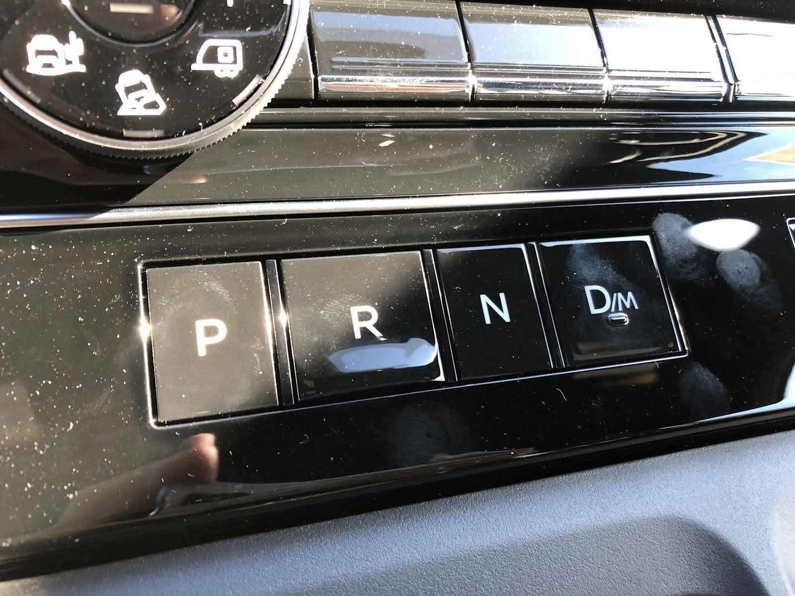 2026 Nissan Armada PRO-4X - Photo 17