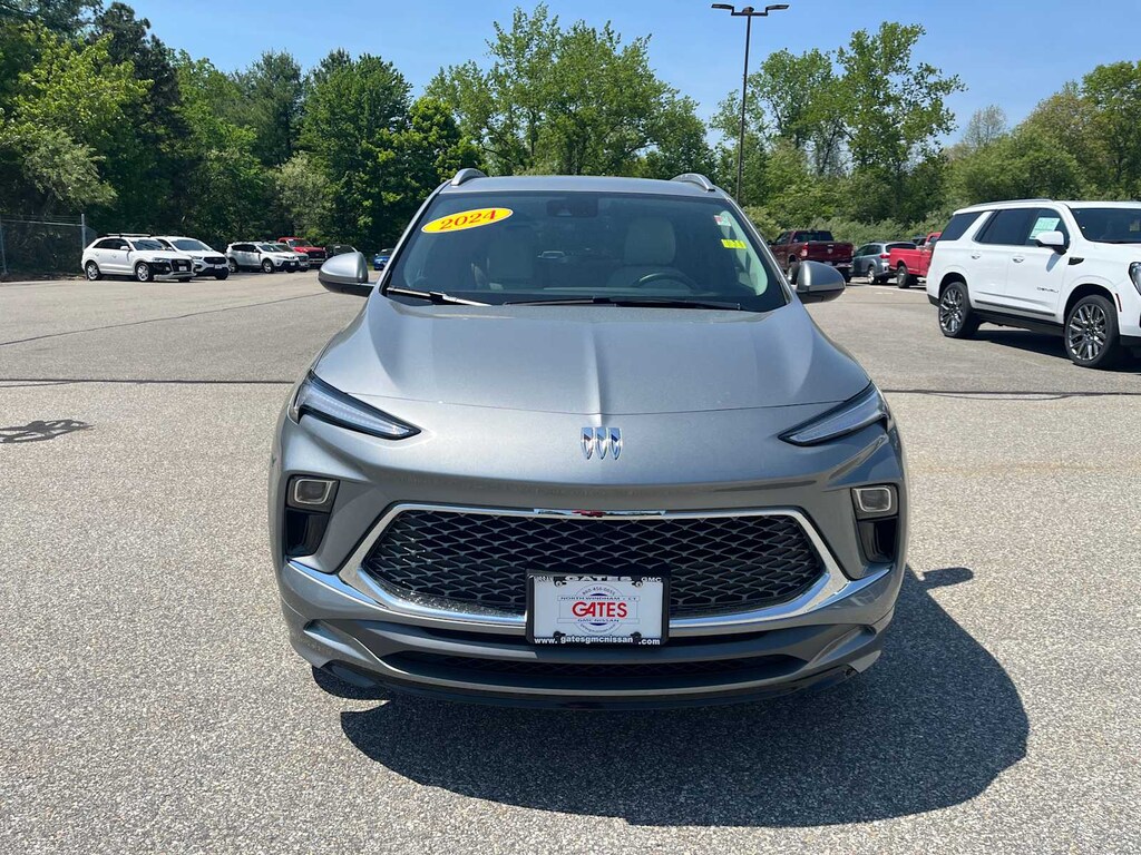Certified 2024 Buick Encore GX Avenir SUV