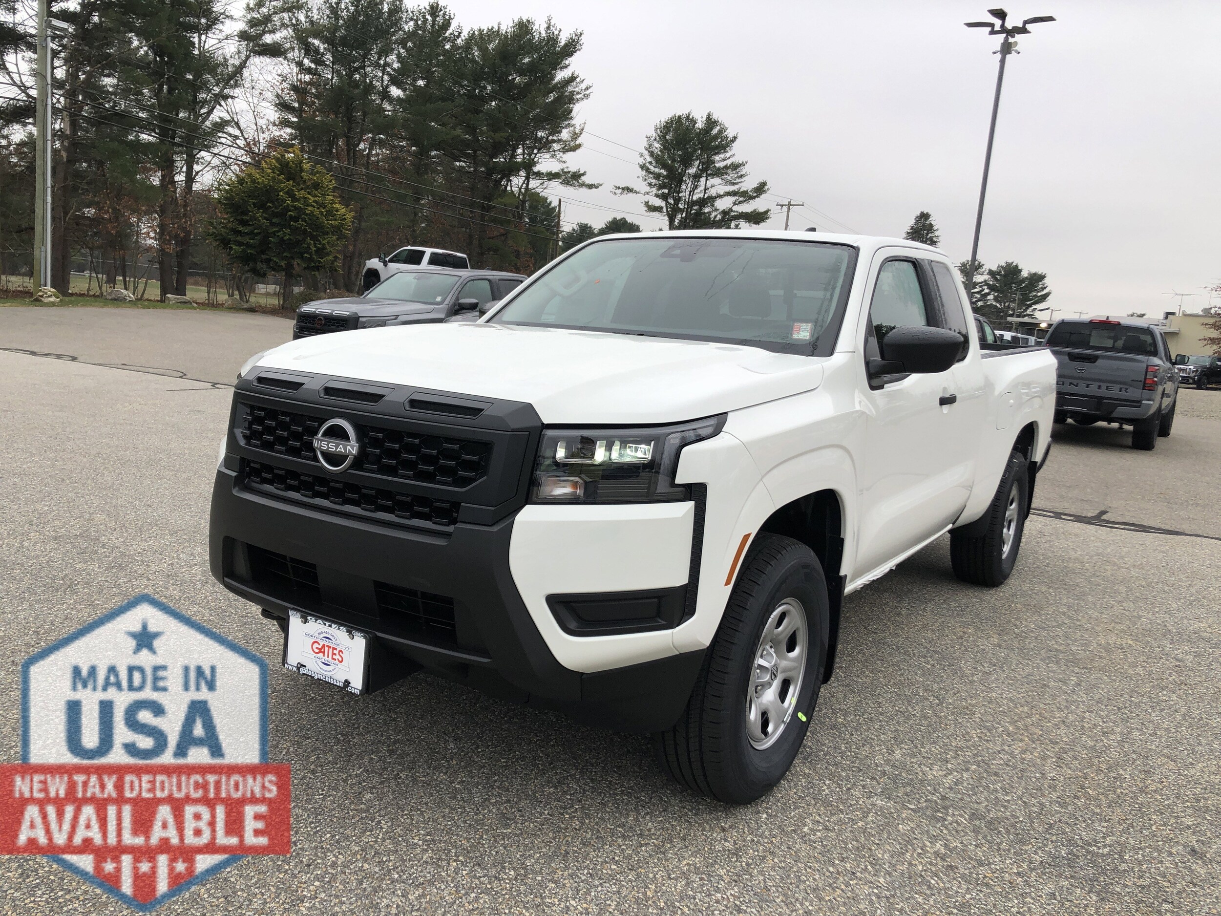 2026 Nissan Frontier S photo 3