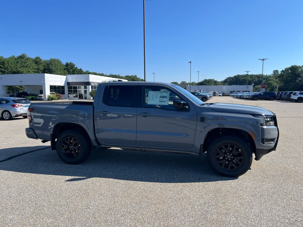 New 2026 Nissan Frontier SV Crew Cab 4x4 Truck
