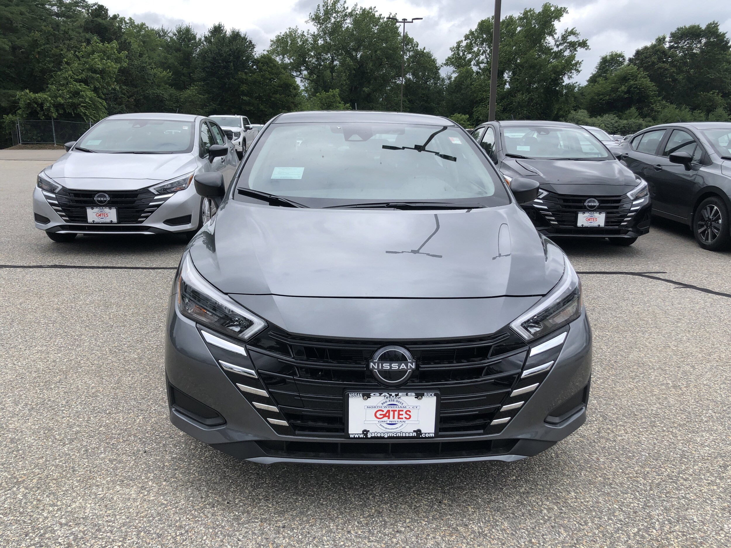 2025 Nissan Versa S photo 2