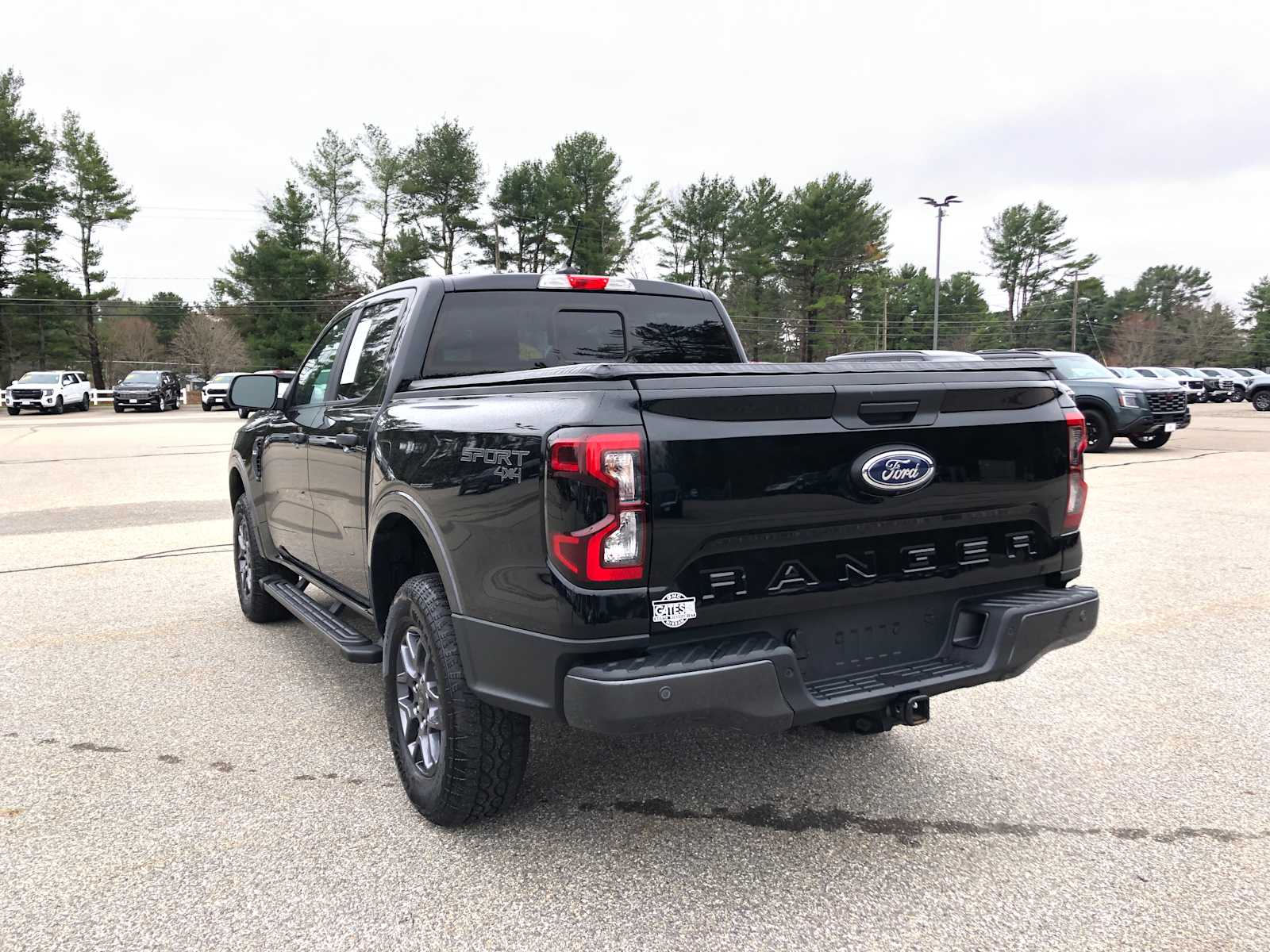 View vehicle photo 7