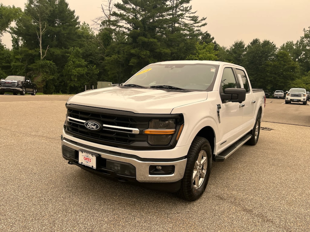 Used 2024 Ford F-150 XLT 4WD Supercrew 5.5 Box Truck