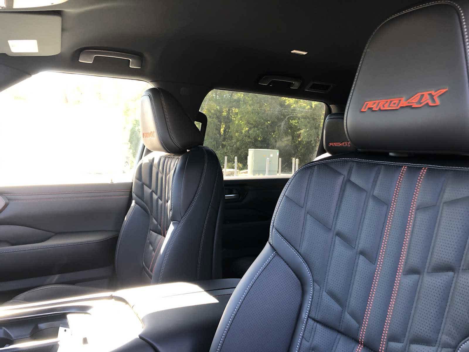 2026 Nissan Armada PRO-4X - Photo 15