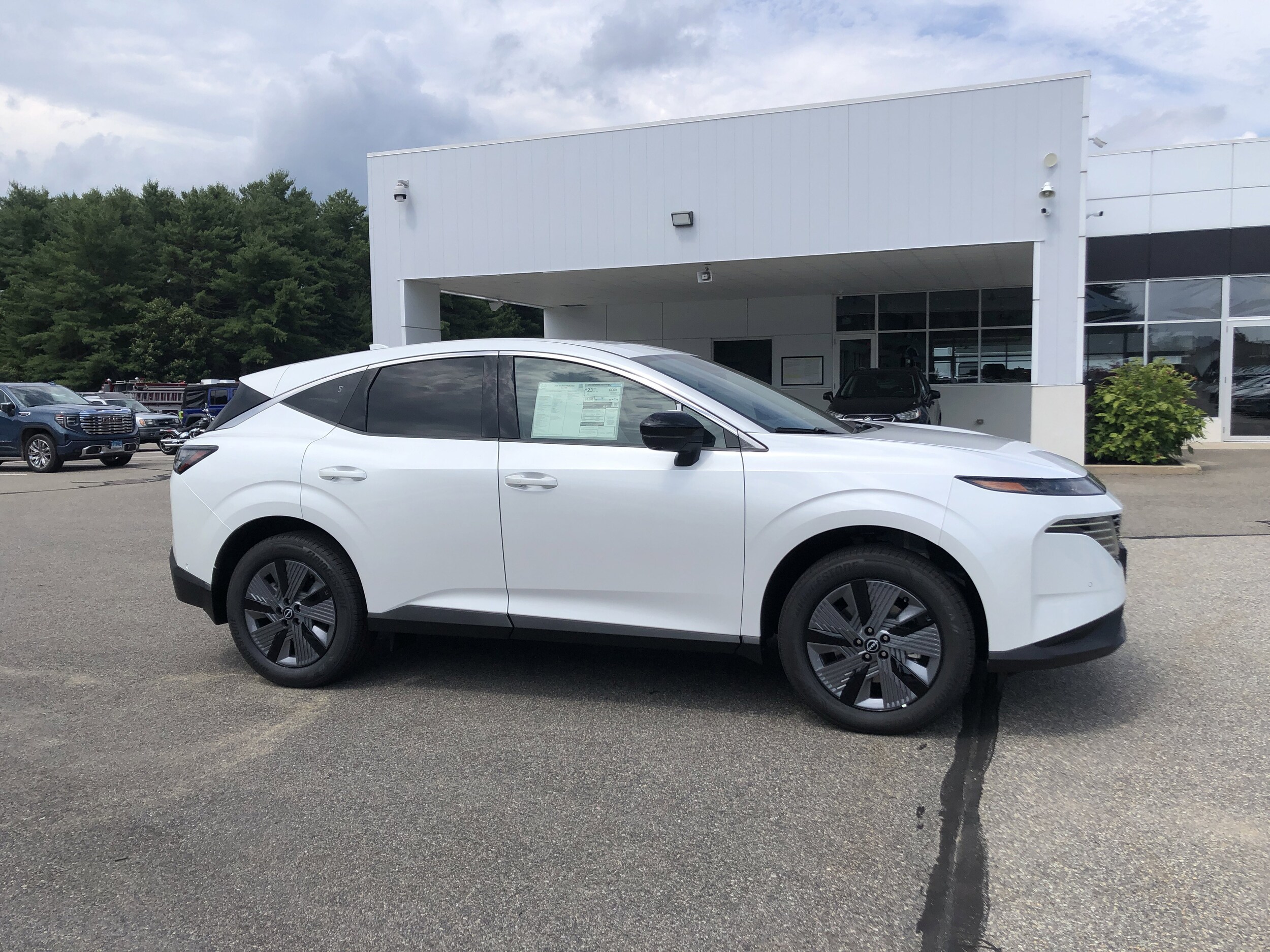 2025 Nissan Murano SL photo 4