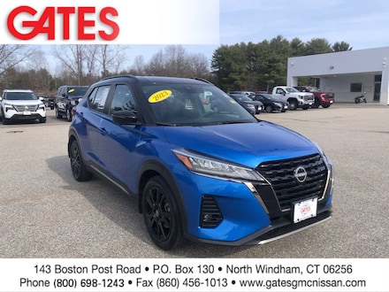 2023 Nissan Kicks SR FWD