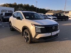 2026 Nissan Kicks SR AWD