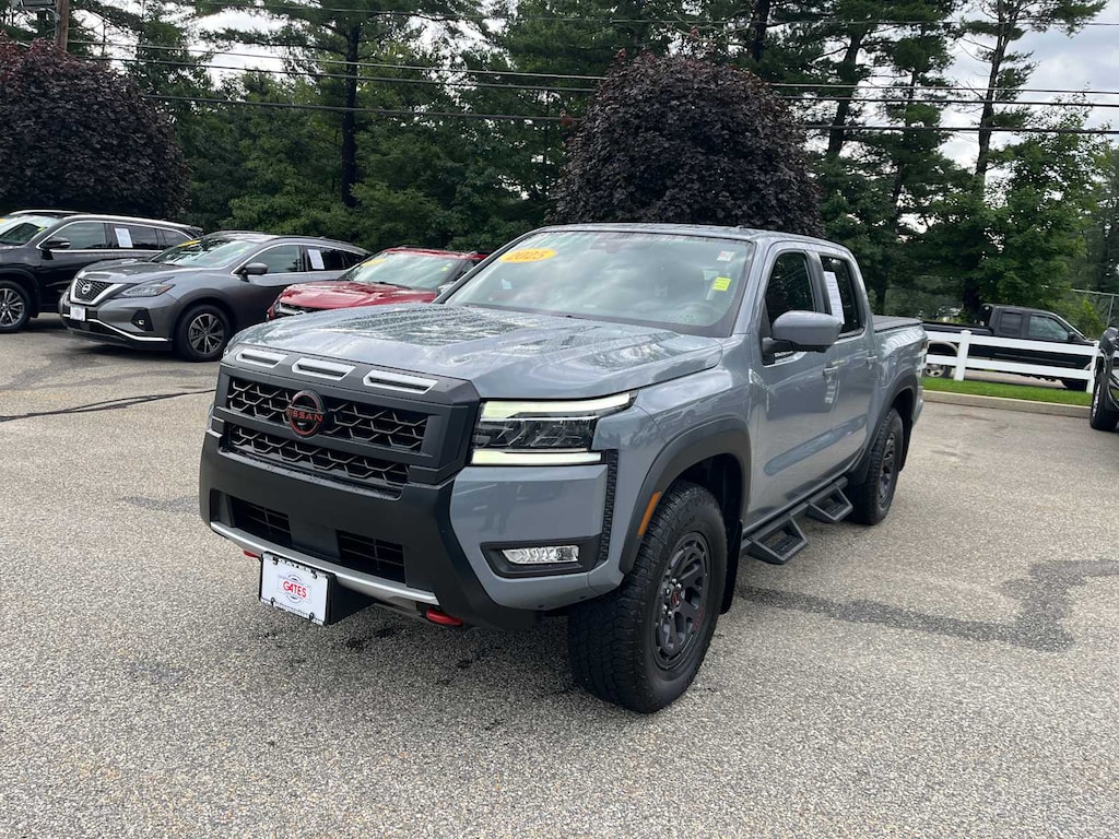 Certified 2025 Nissan Frontier PRO-4X Crew Cab 4x4 Truck