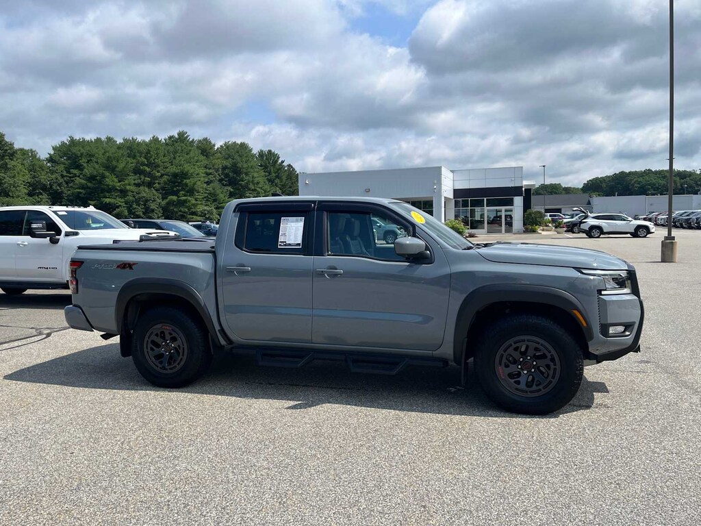 Certified 2025 Nissan Frontier PRO-4X Crew Cab 4x4 Truck