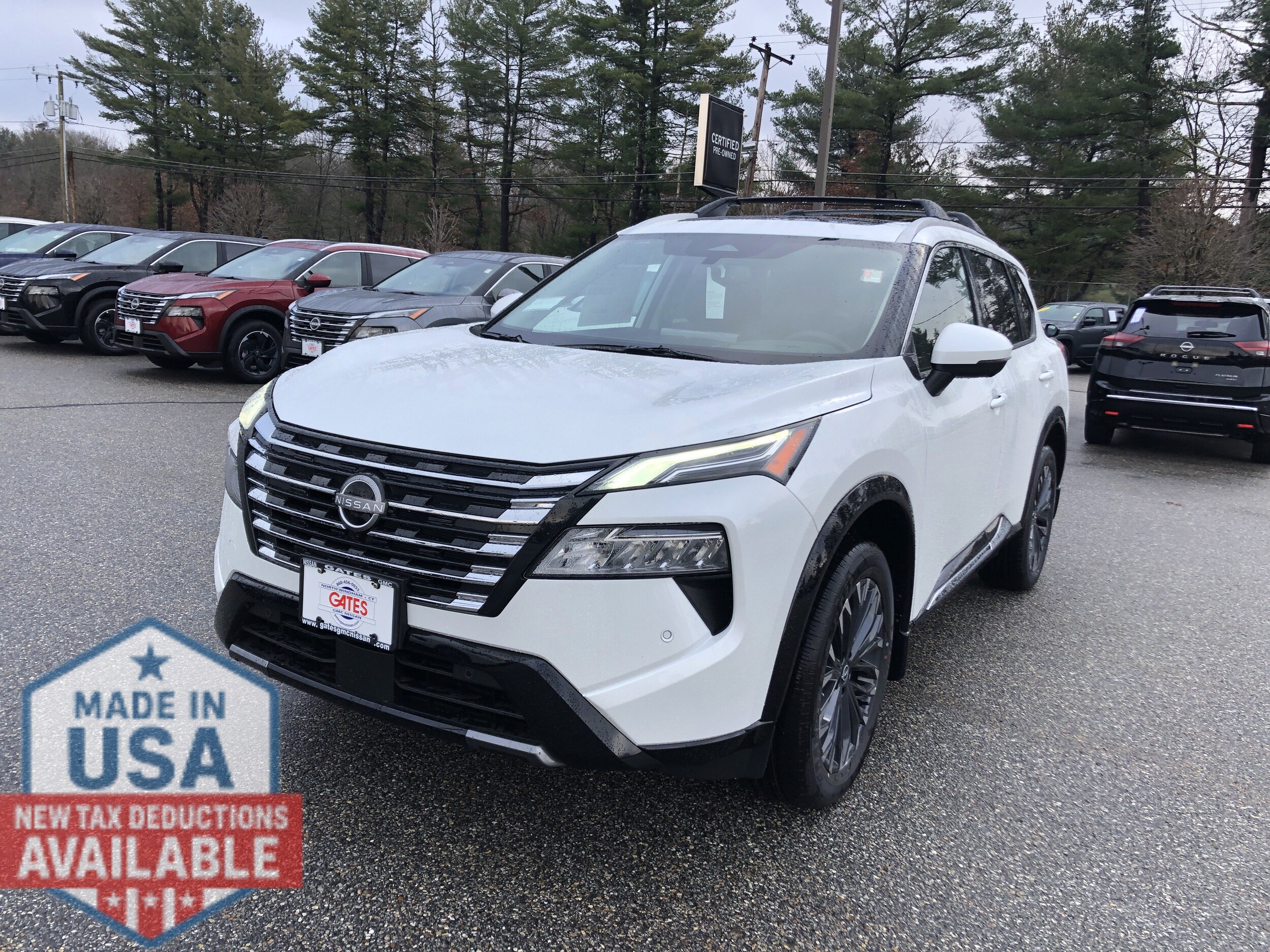 2026 Nissan Rogue Platinum photo 3