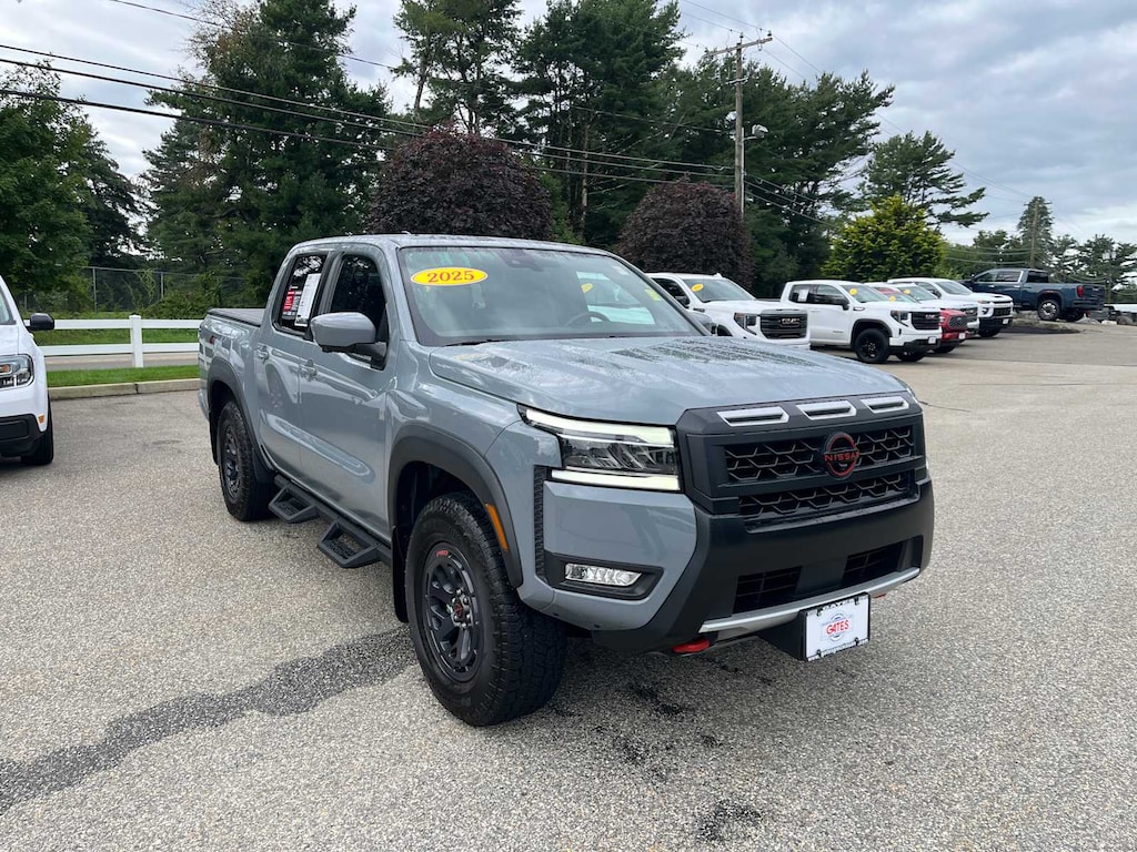 Certified 2025 Nissan Frontier PRO-4X Crew Cab 4x4 Truck