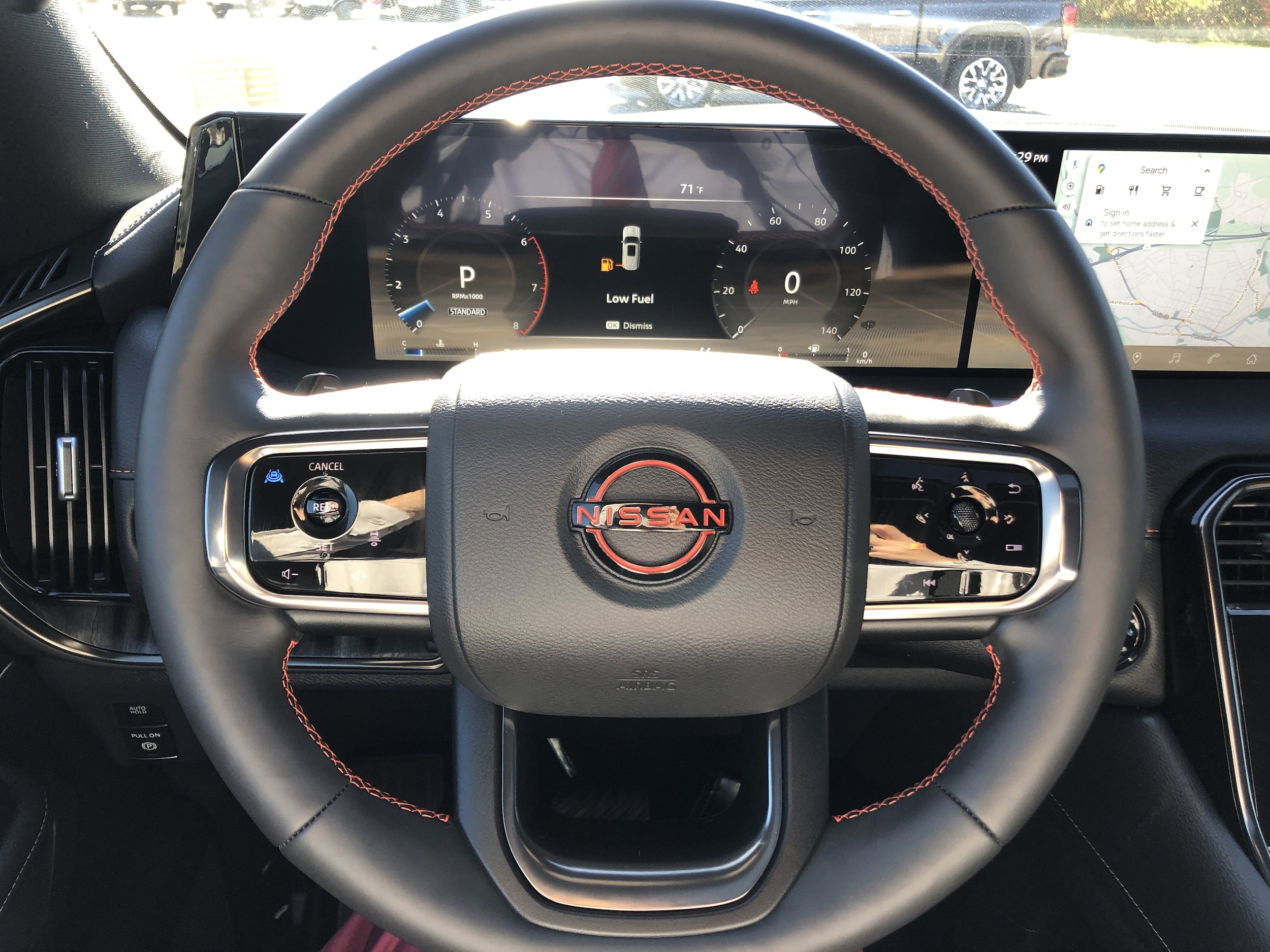 2025 Nissan Armada PRO-4X - Photo 18