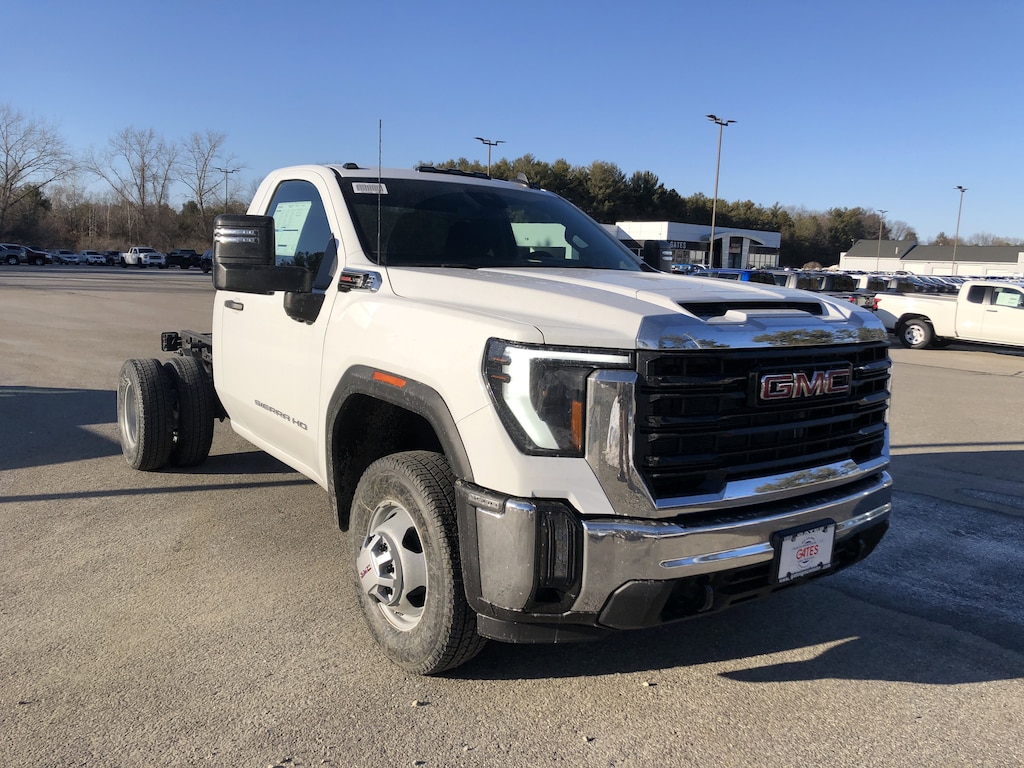 New 2026 GMC Sierra 3500HD CC Pro Truck Regular Cab