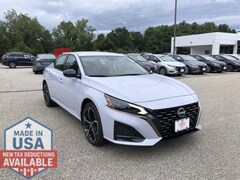 2025 Nissan Altima SR Sedan