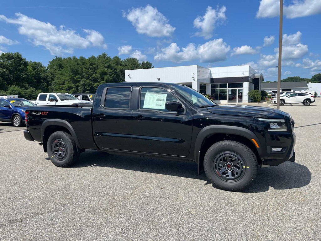 New 2026 Nissan Frontier PRO-4X Crew Cab 4x4 Long Bed Truck
