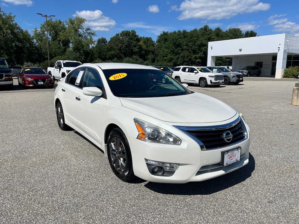 Used 2015 Nissan Altima 2.5 S Sedan