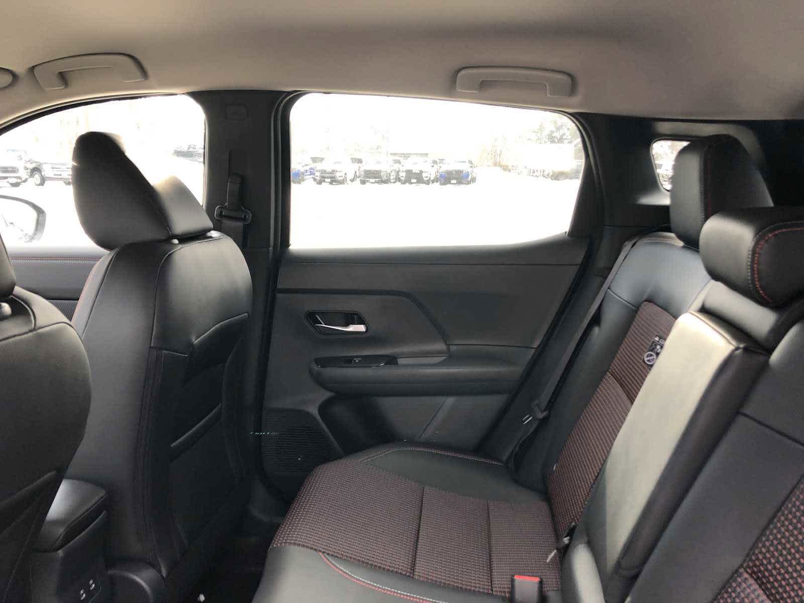 2026 Nissan KICKS SR AWD - Photo 10