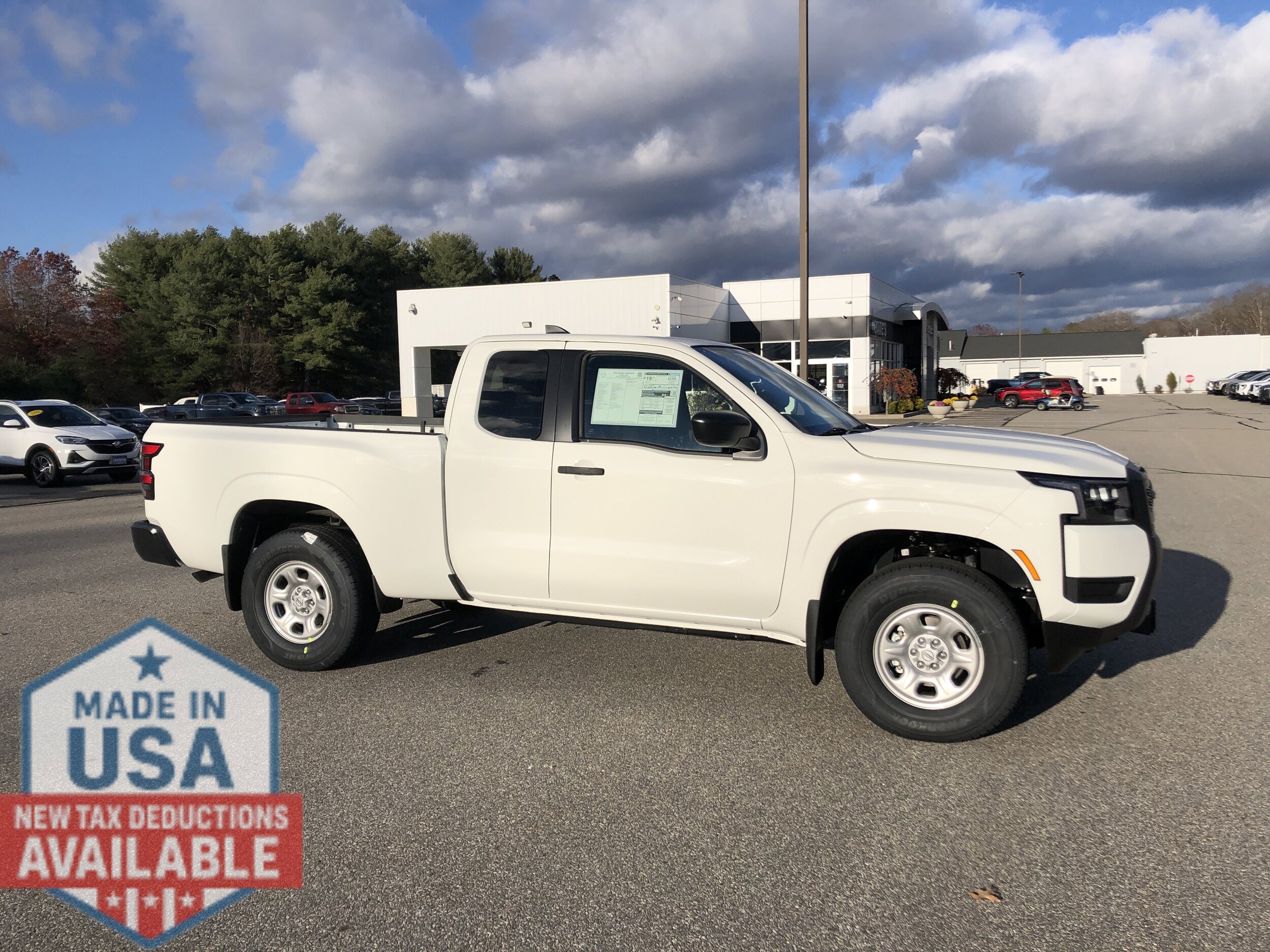 2026 Nissan Frontier S photo 4