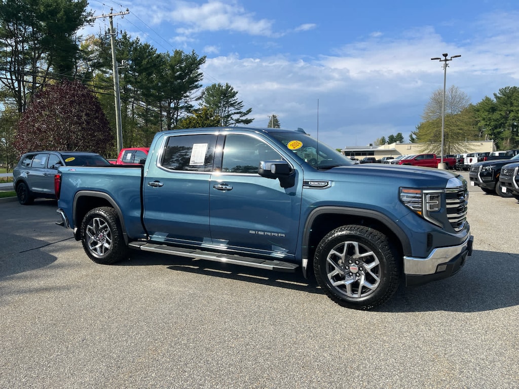 Certified 2024 GMC Sierra 1500 SLT 4WD Crew Cab 147 Truck