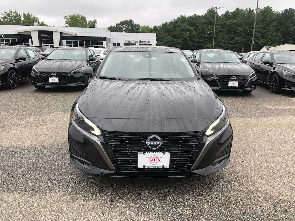 New 2026 Nissan Altima SV Sedan
