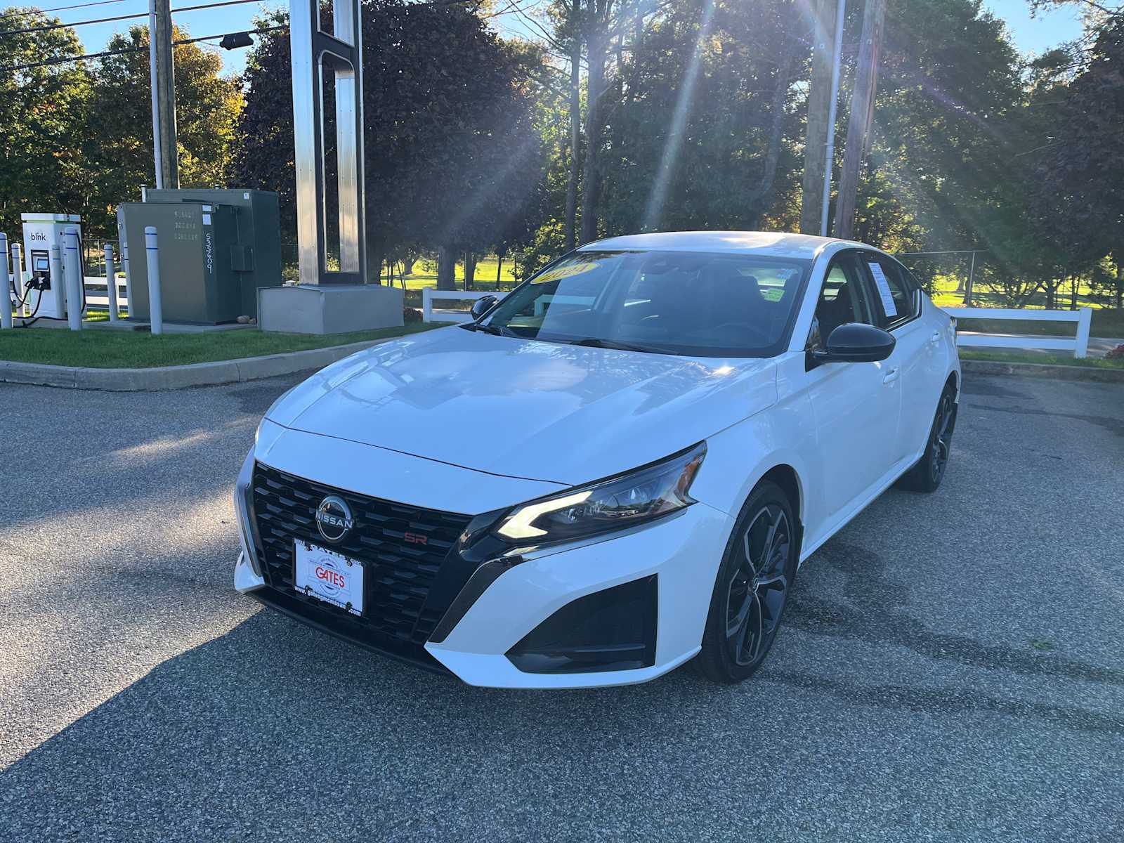 Used 2024 Nissan Altima 2.5 SR Sedan
