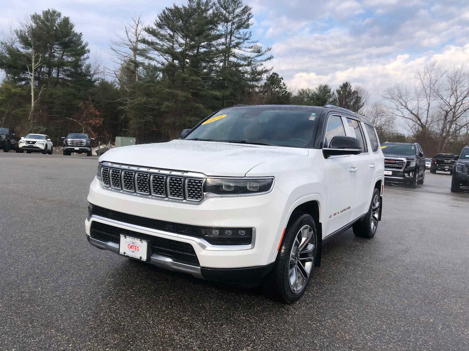 2024 Jeep Grand Wagoneer Series III photo 3