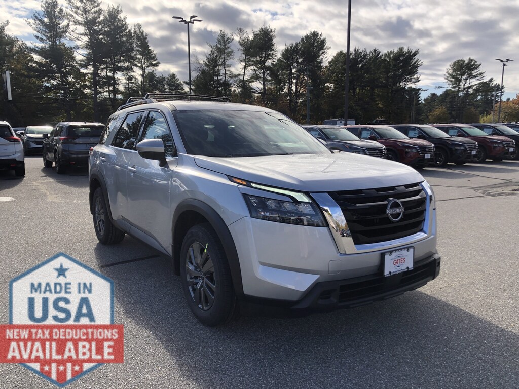 New 2025 Nissan Pathfinder SV SUV