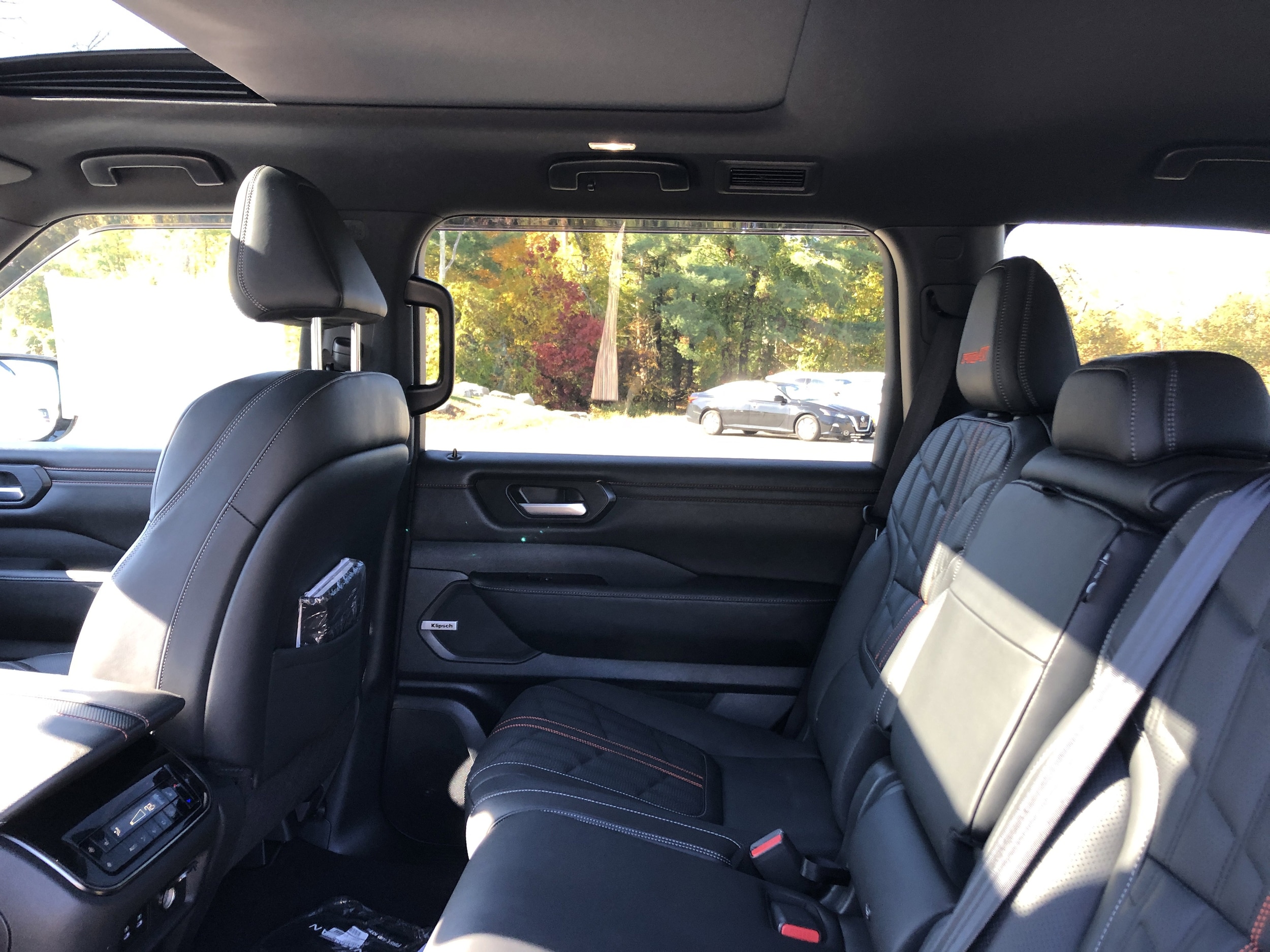 2025 Nissan Armada PRO-4X - Photo 10