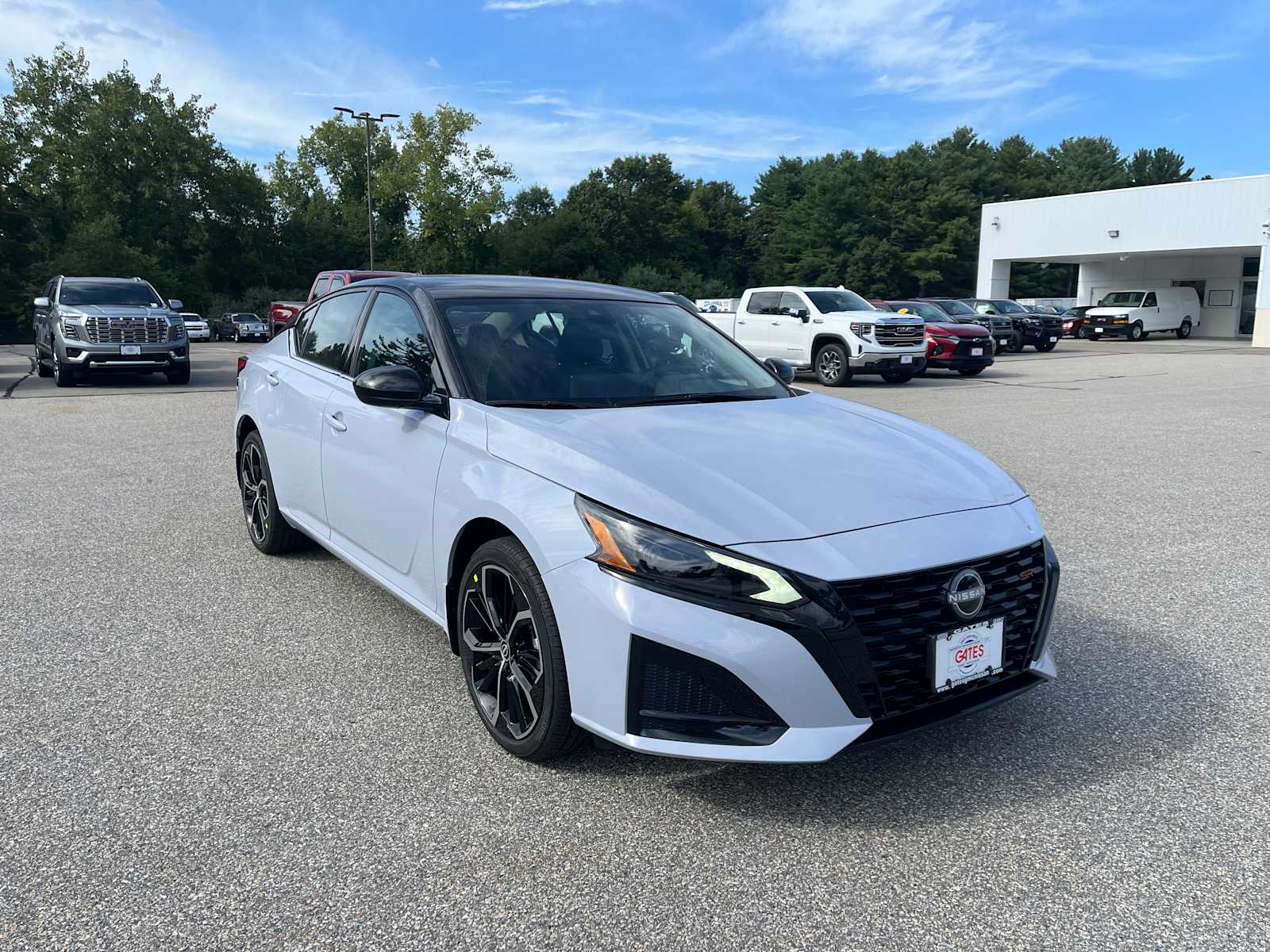 2026 Nissan Altima SR