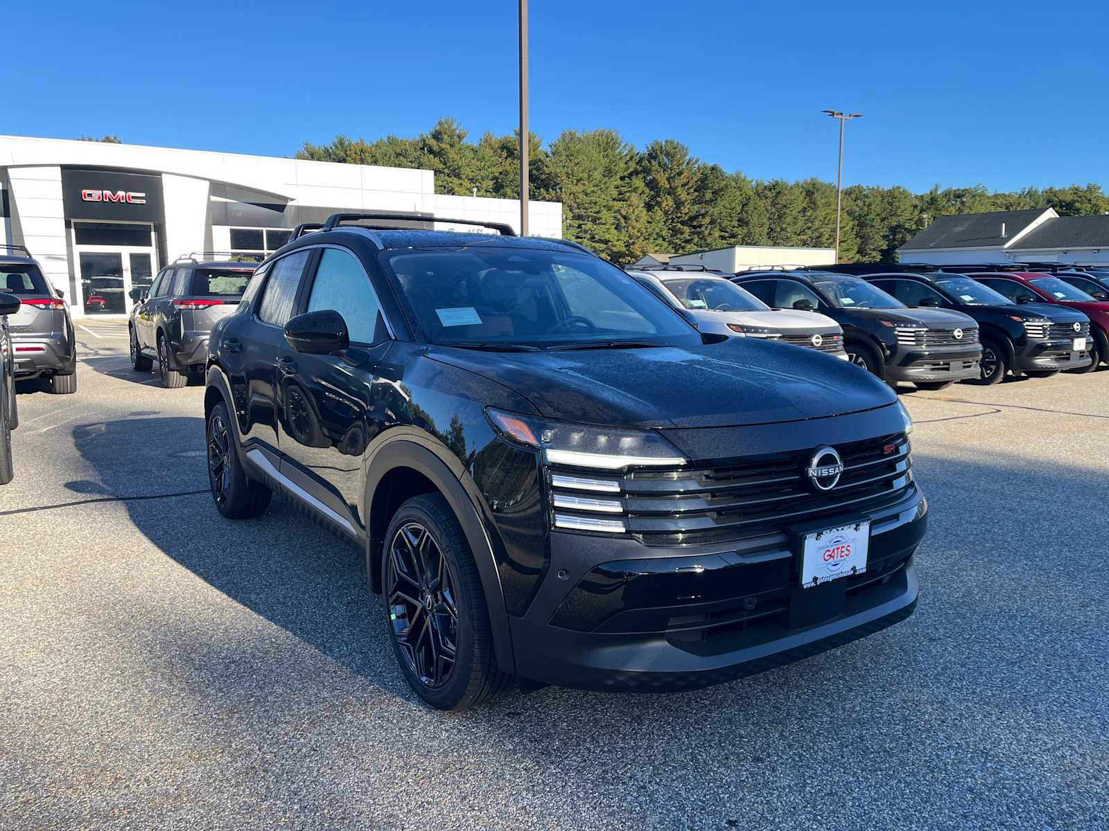 2027 Nissan Kicks SR SUV