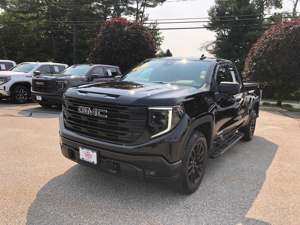 Used 2023 GMC Sierra 1500 Elevation 4WD Double Cab 147 Truck