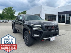 2026 Nissan Frontier PRO-4X Crew Cab 4x4 Truck