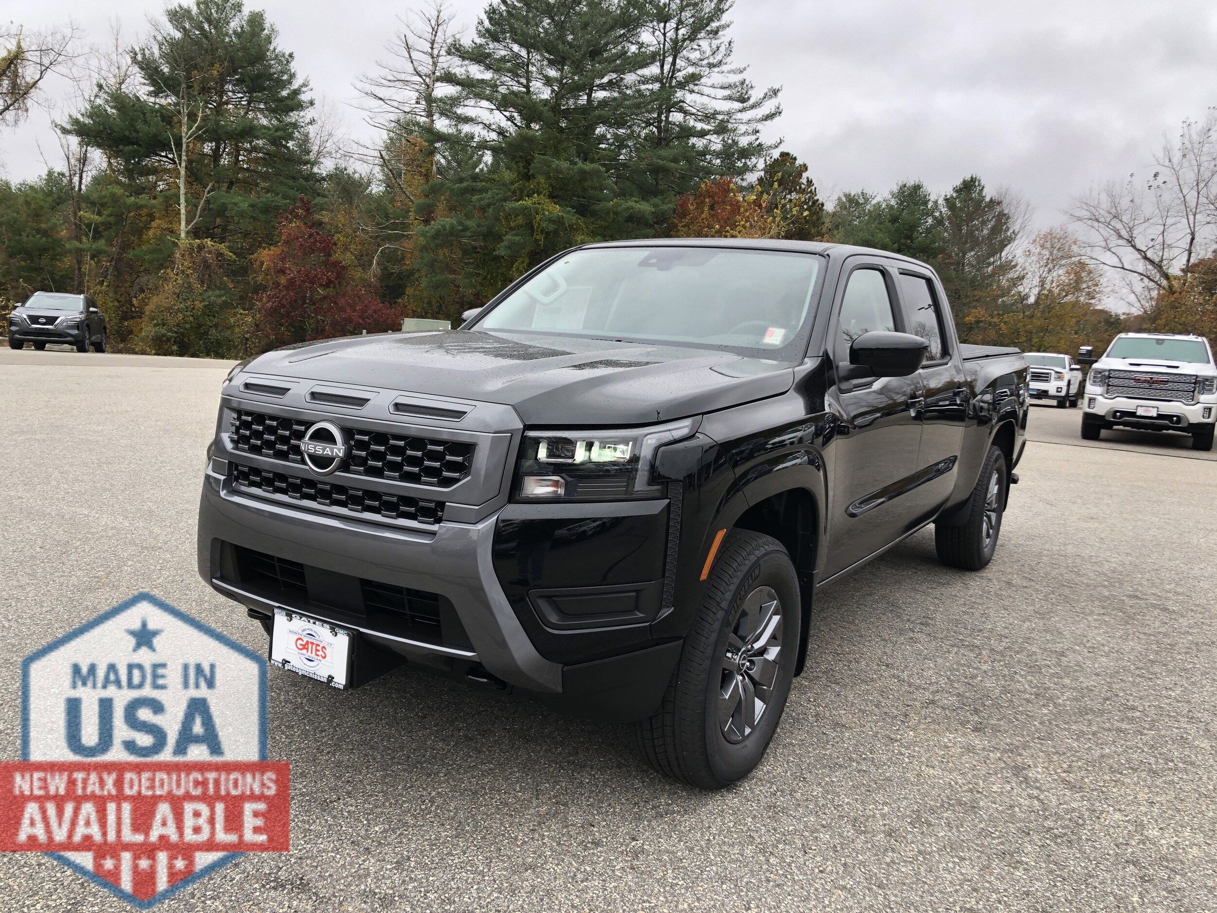 2026 Nissan Frontier SV photo 3